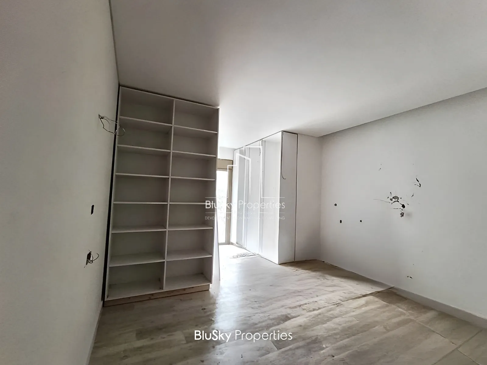 Apartment for Sale in Adma