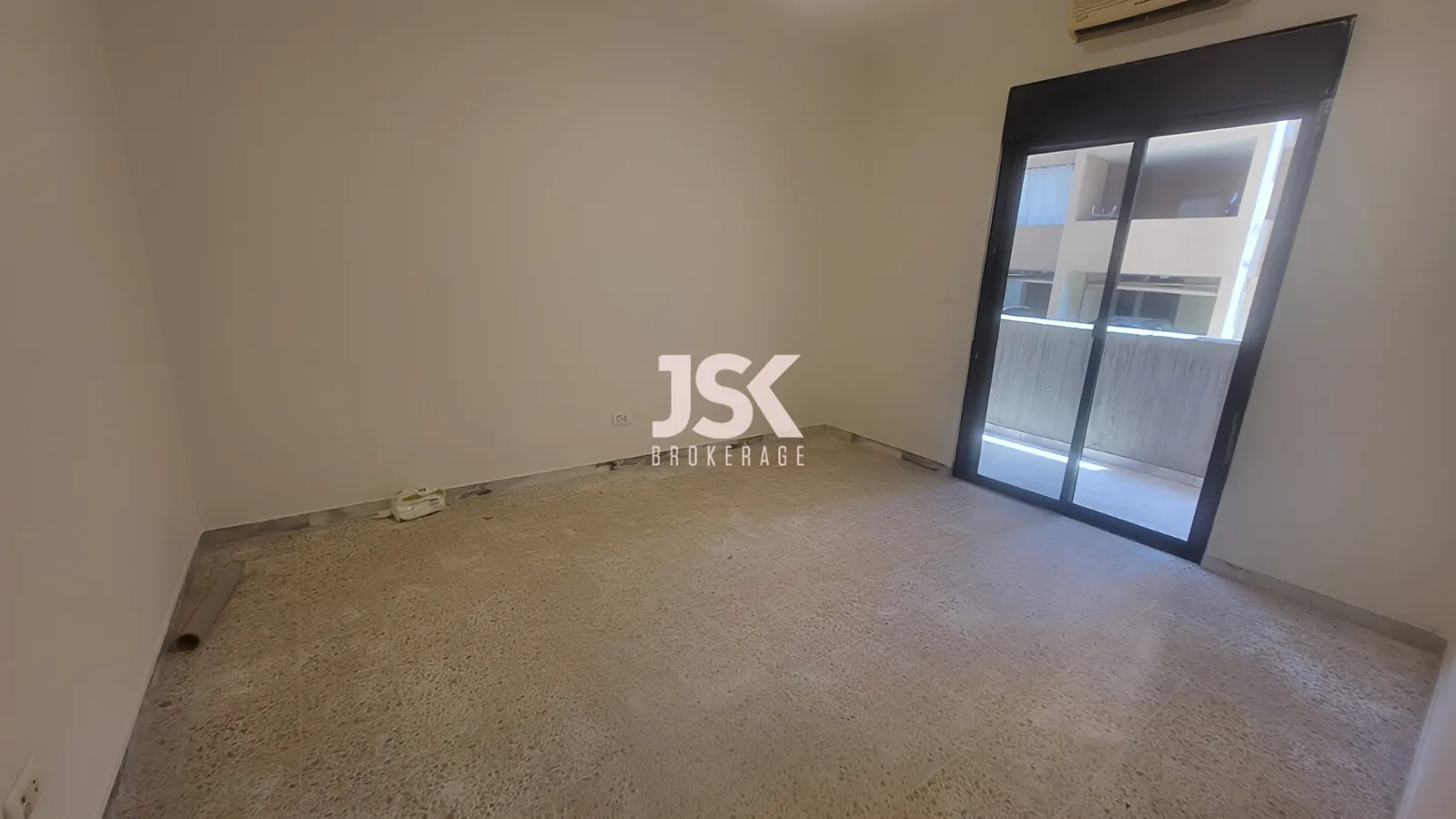 Apartment for Rent in Adonis