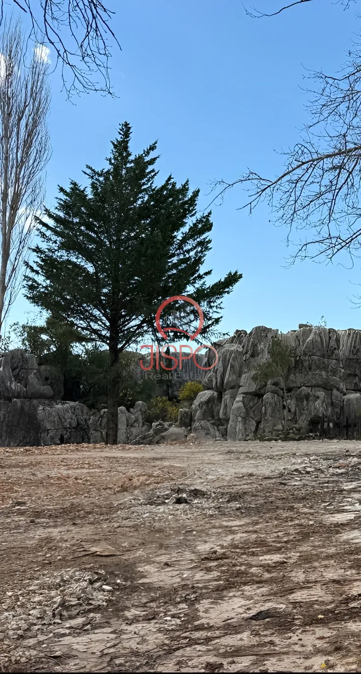 Land for Sale in Faitroun