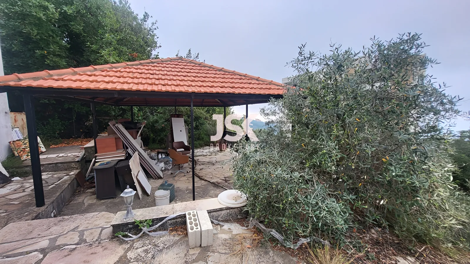 Land for Sale in Kfour