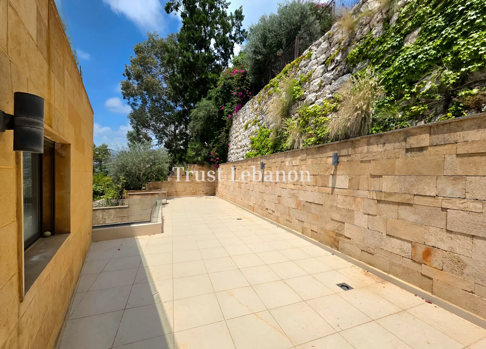 Duplex for sale in Kfar Hbab, Lebanon