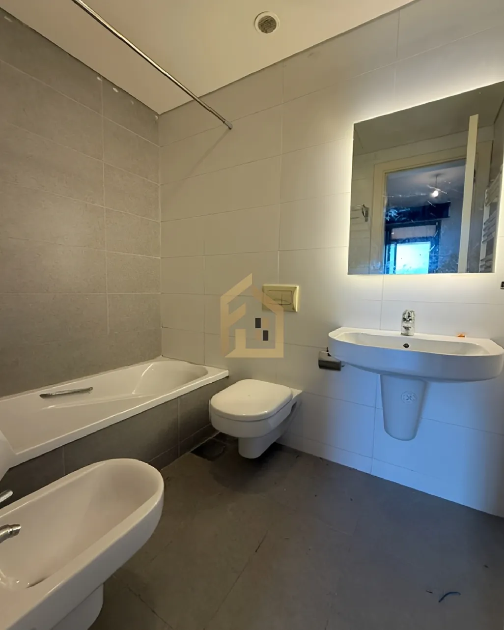 Apartment for rent in Achrafieh