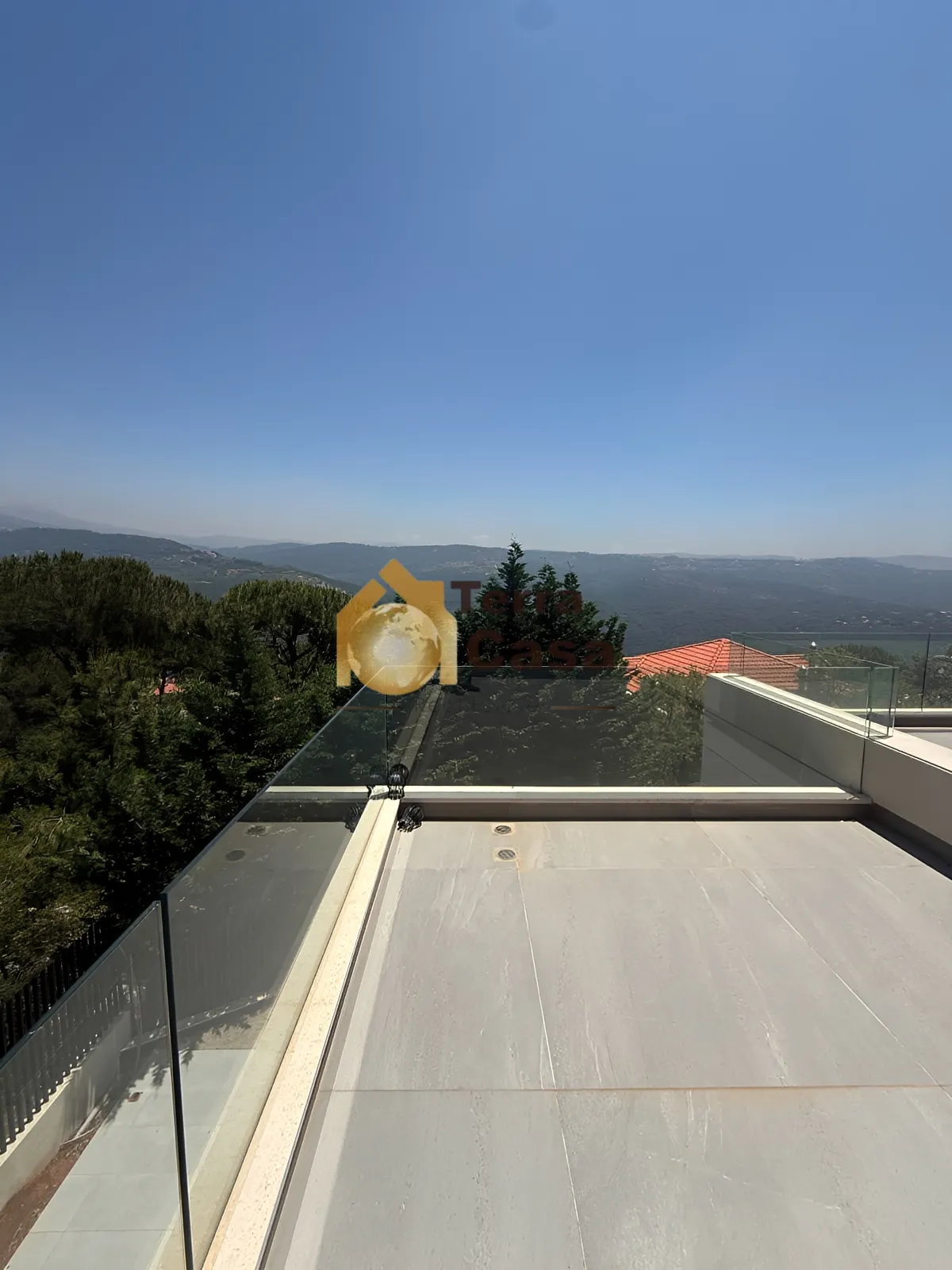 Villa for sale in Baabdat