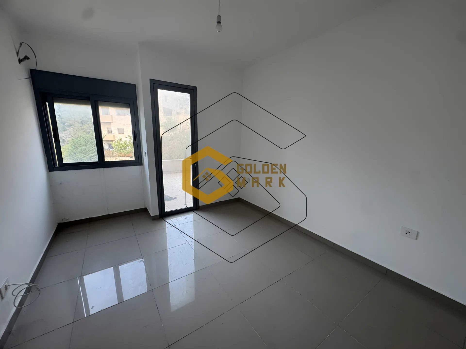 Apartment for Sale in Tilal Ain Saadeh