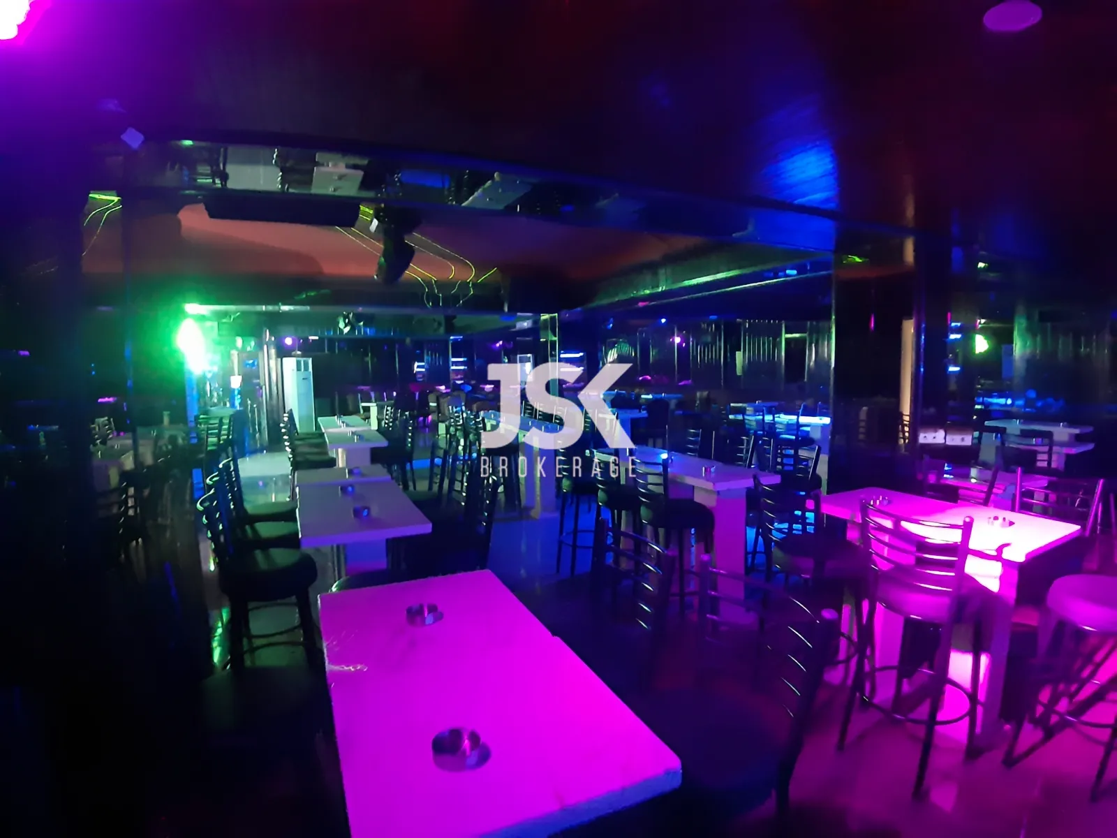 Restaurant for Rent in Badaro