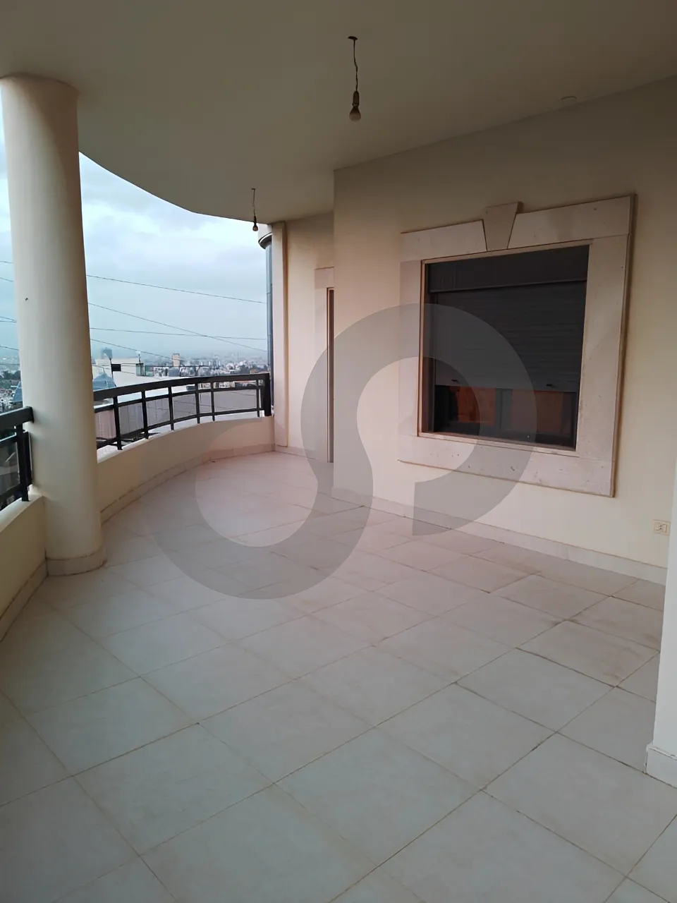 Building for Sale in Barsa - 9 bed
