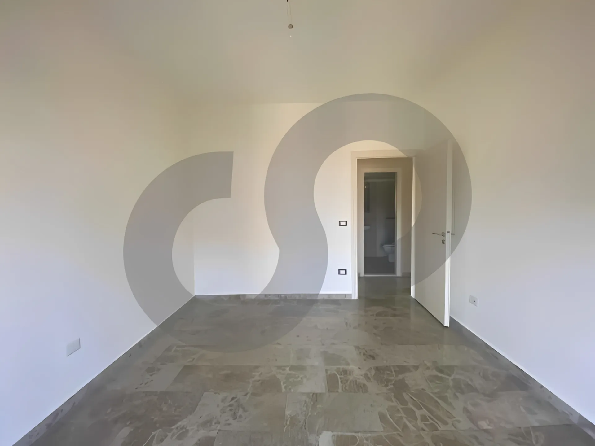 Apartment for Sale in Mar Elias, Beirut - 4 bed, 4 bath