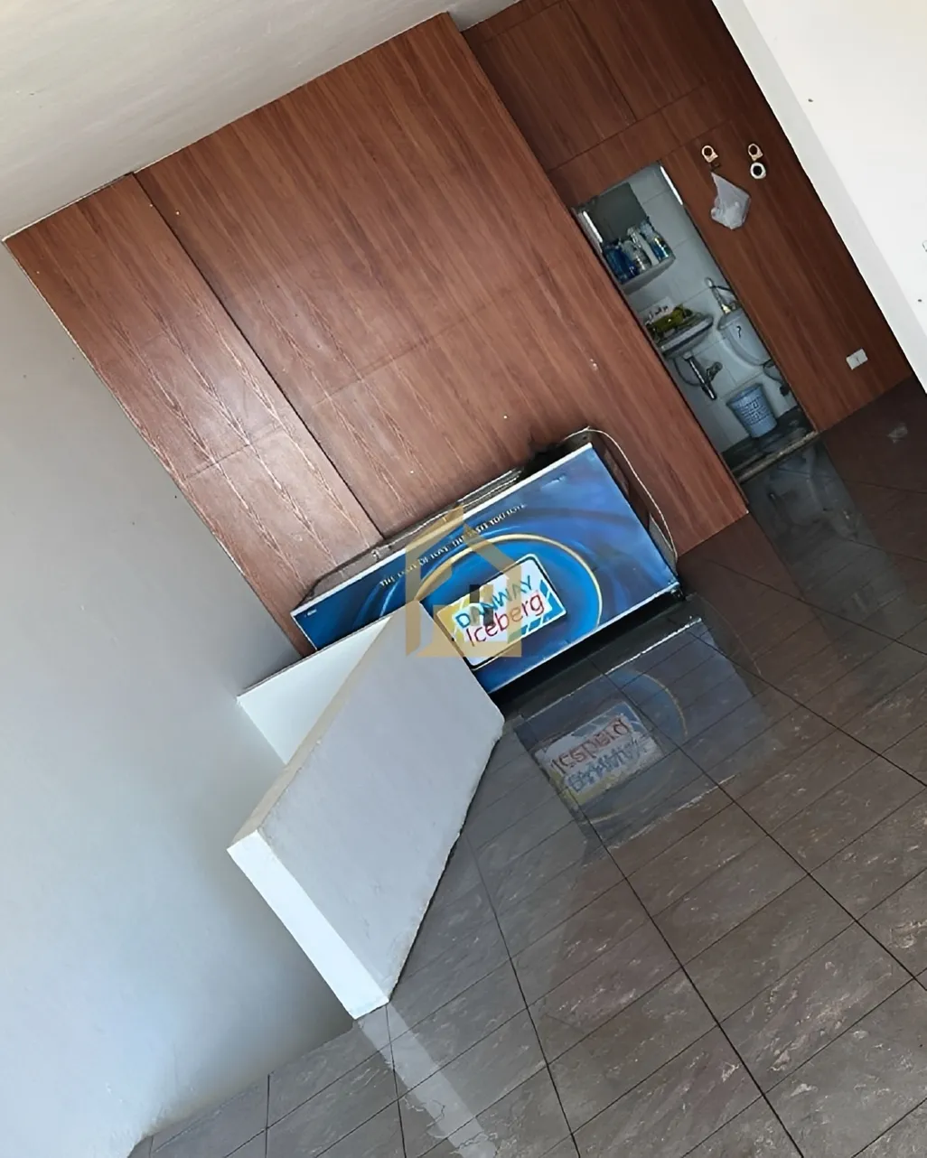 Shop for rent in Zouk Mosbeh, Lebanon