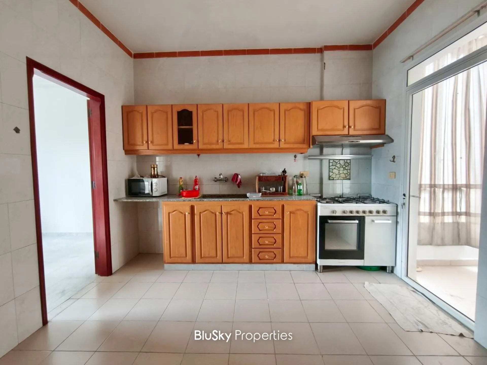 Apartment for rent in Ballouneh, lebanon