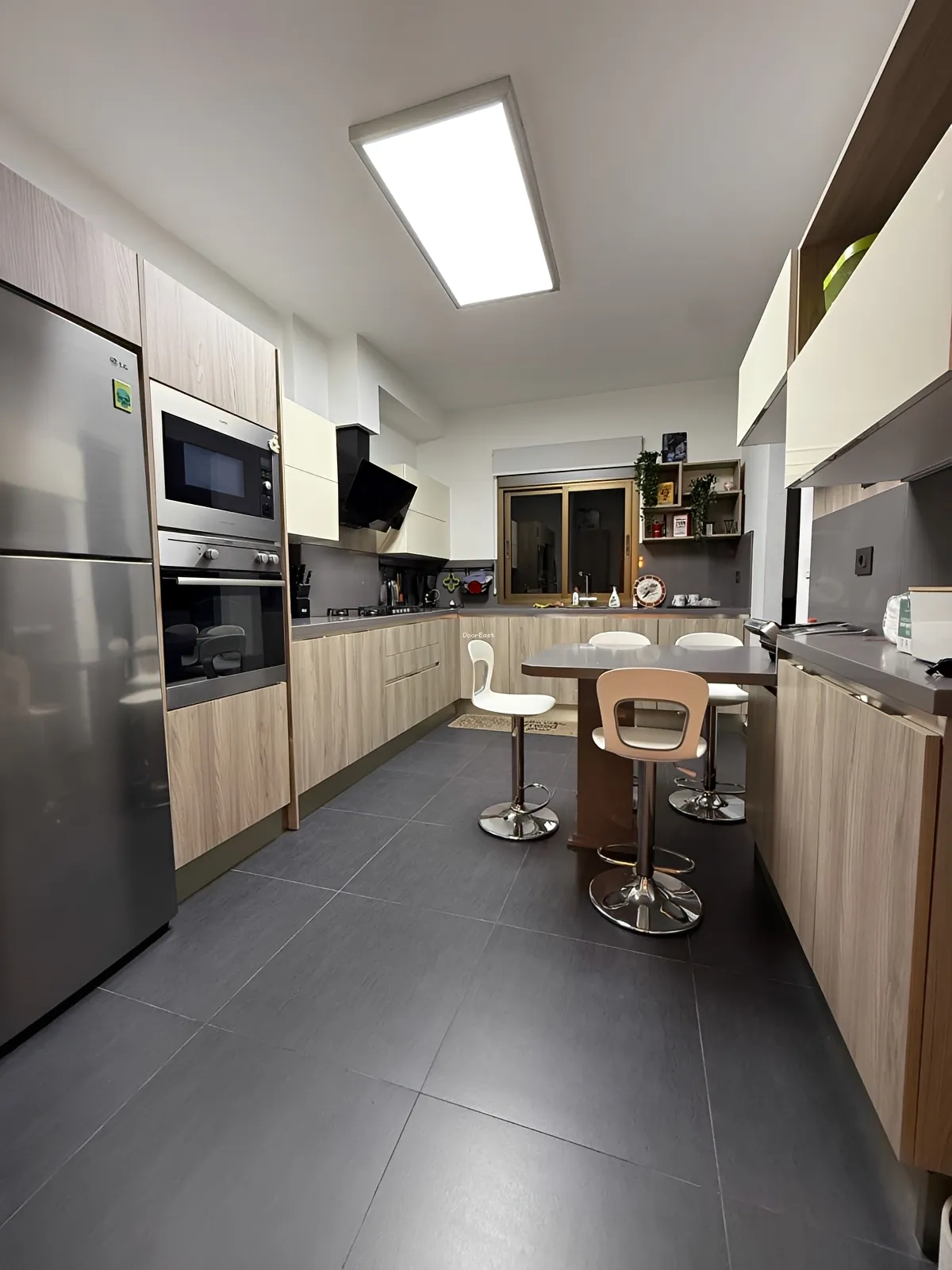 Apartment for sale in Bsalim