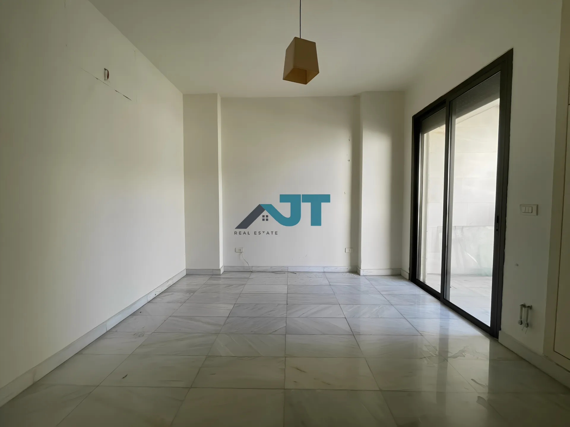Apartment for Rent in Mar Meter, Achrafieh