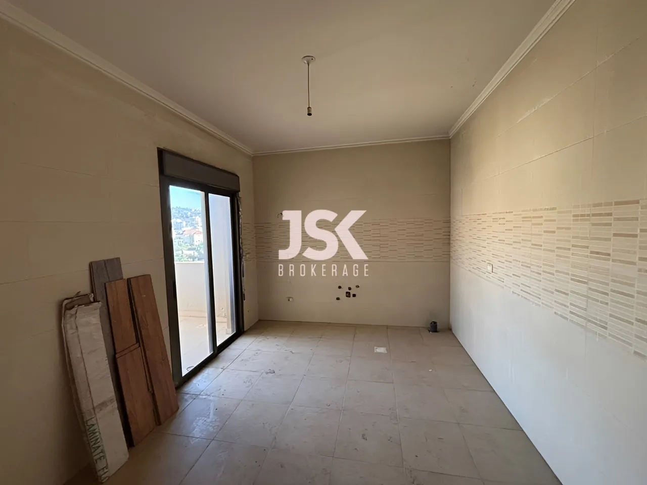 Apartment for Sale in Jdeideh