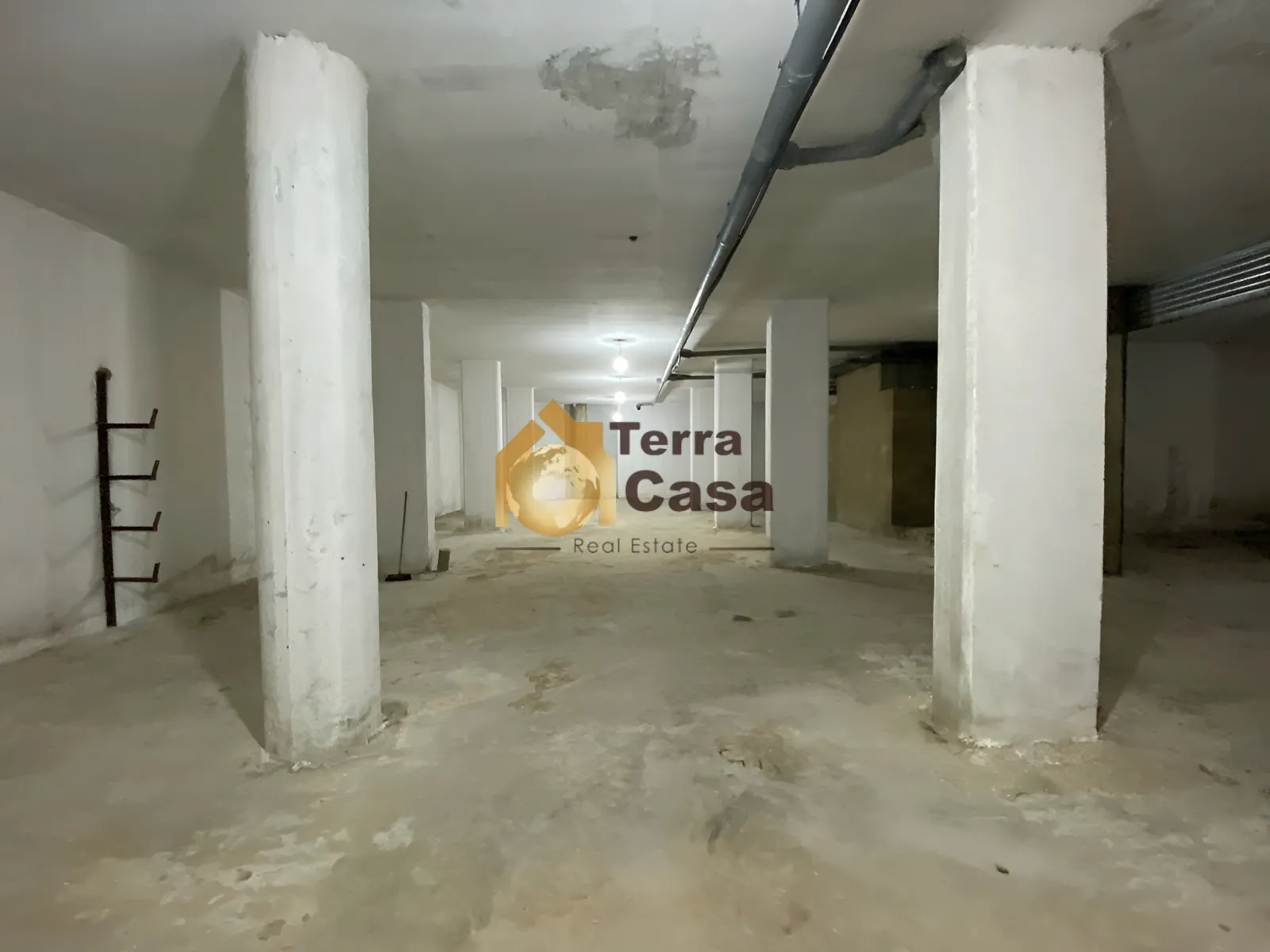 Warehouse for Rent in Haouch el Omara