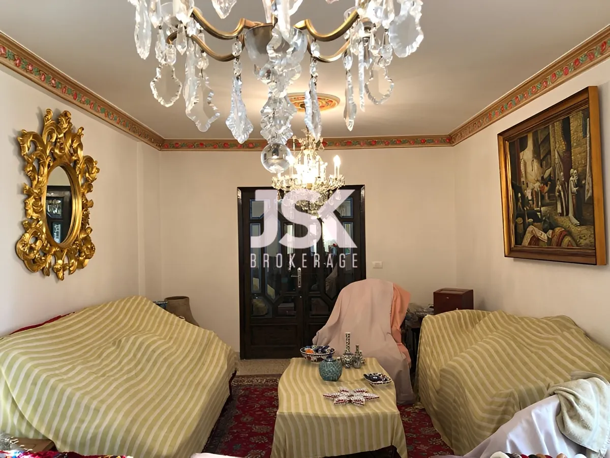 Apartment for Sale inZokak el Blat, Beirut