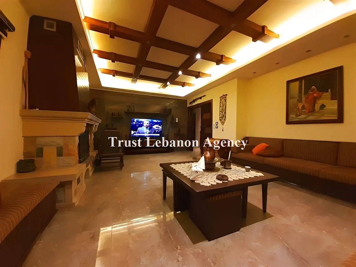 Villa for Sale in Chouf Werdeneyeh