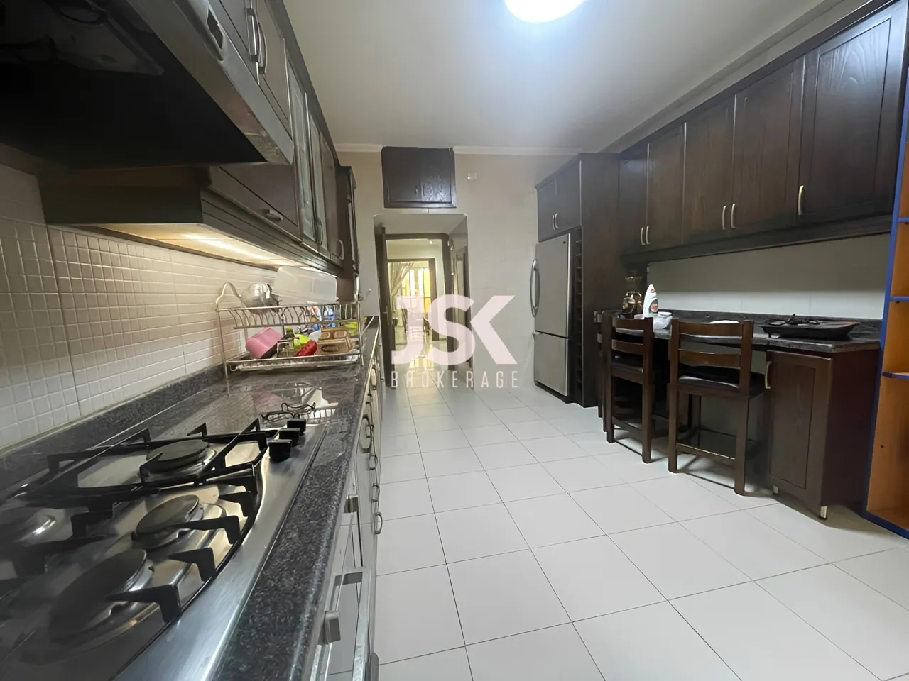 Apartment for Sale in Ain Al Mraiseh