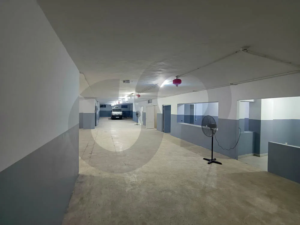 Warehouse for Rent in Jnah