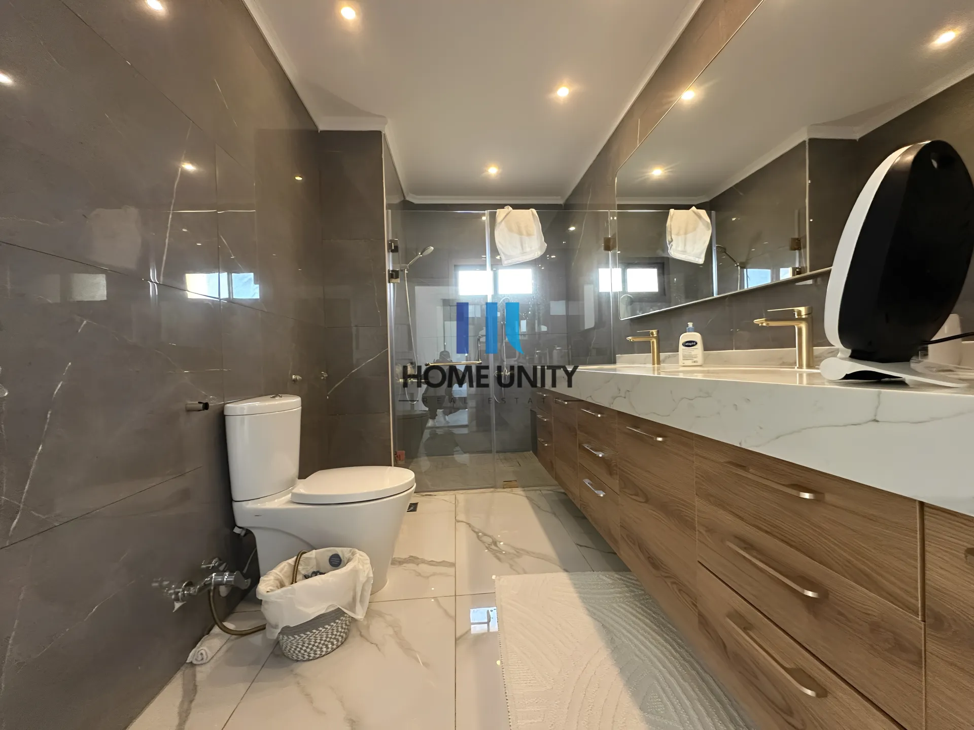 Apartment in Dawhet el hoss, aley