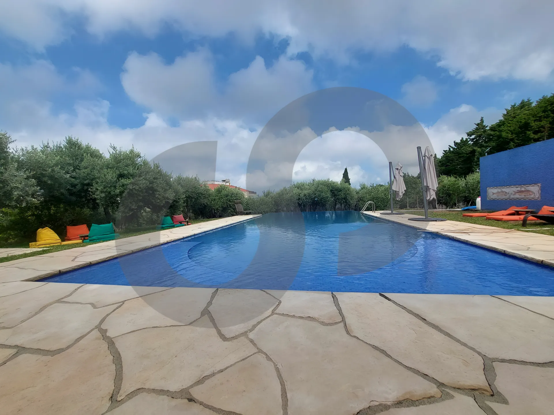 Villa for Sale in Aamchit - 5 bed, 5 bath