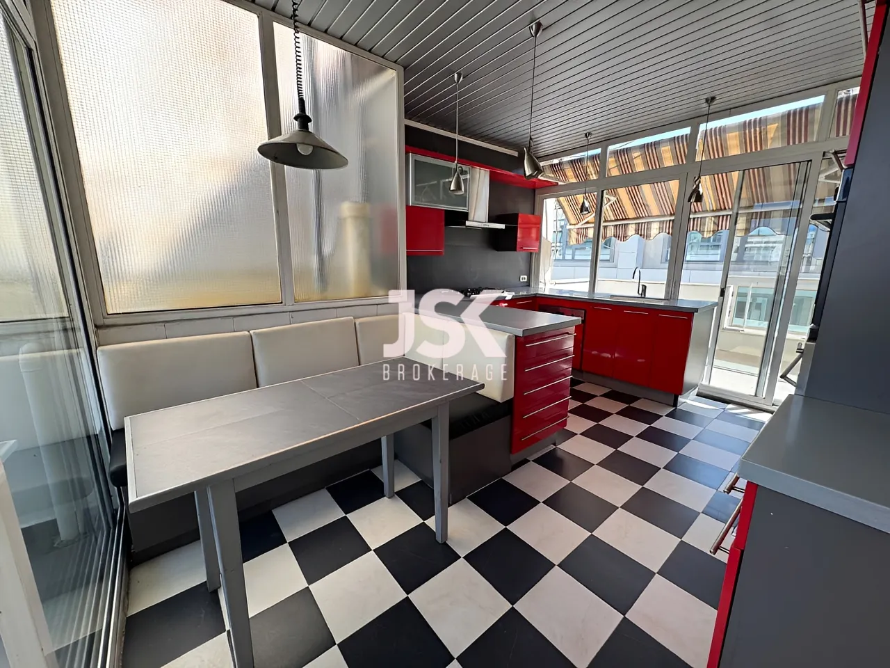 Loft for Sale in Ras