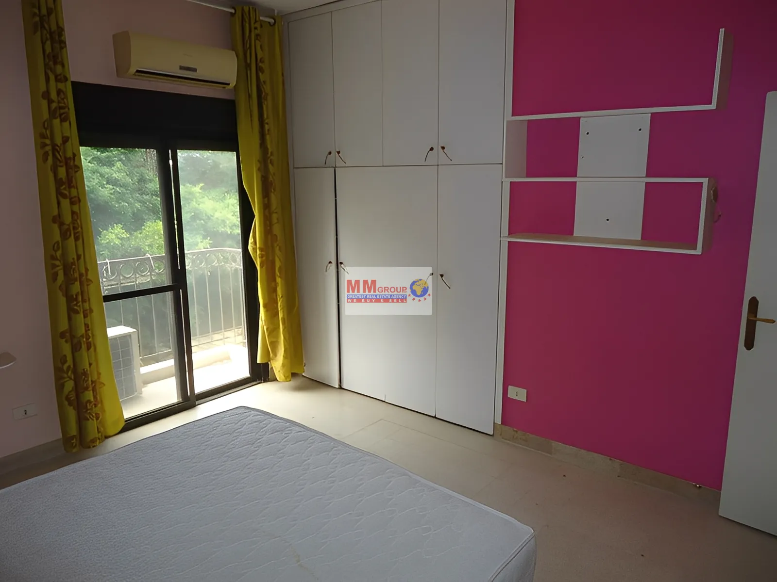 Apartment for Sale in Ain Saade
