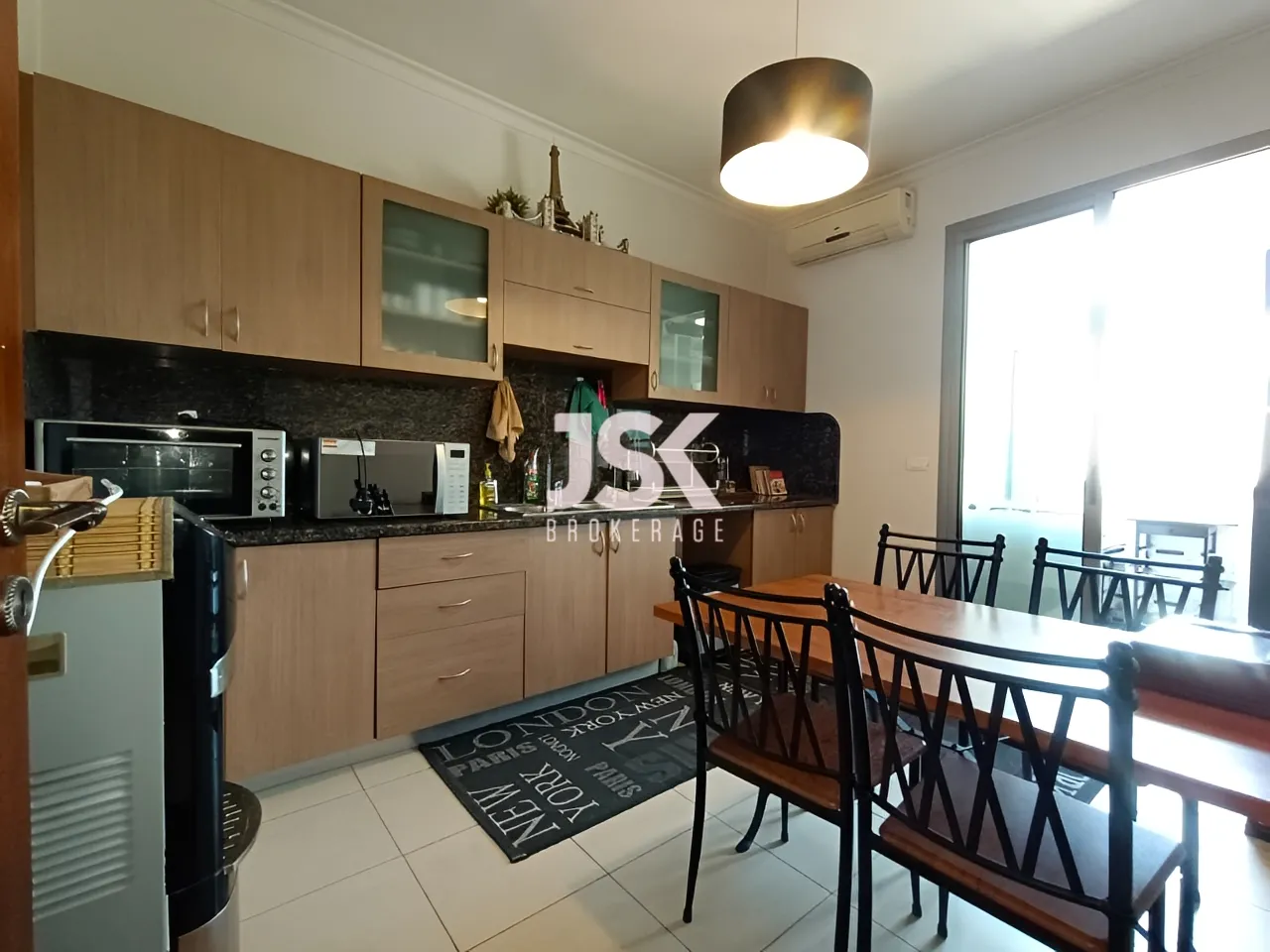 Apartment for Rent in Achrafieh