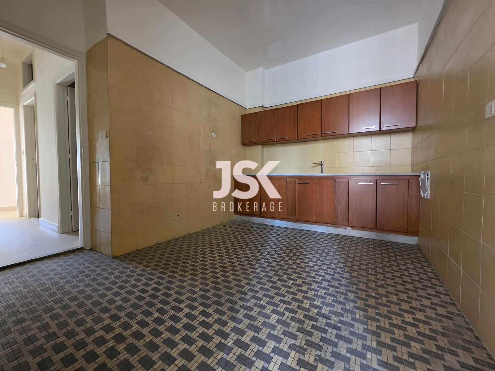 Apartment for Sale in Horch Tabet