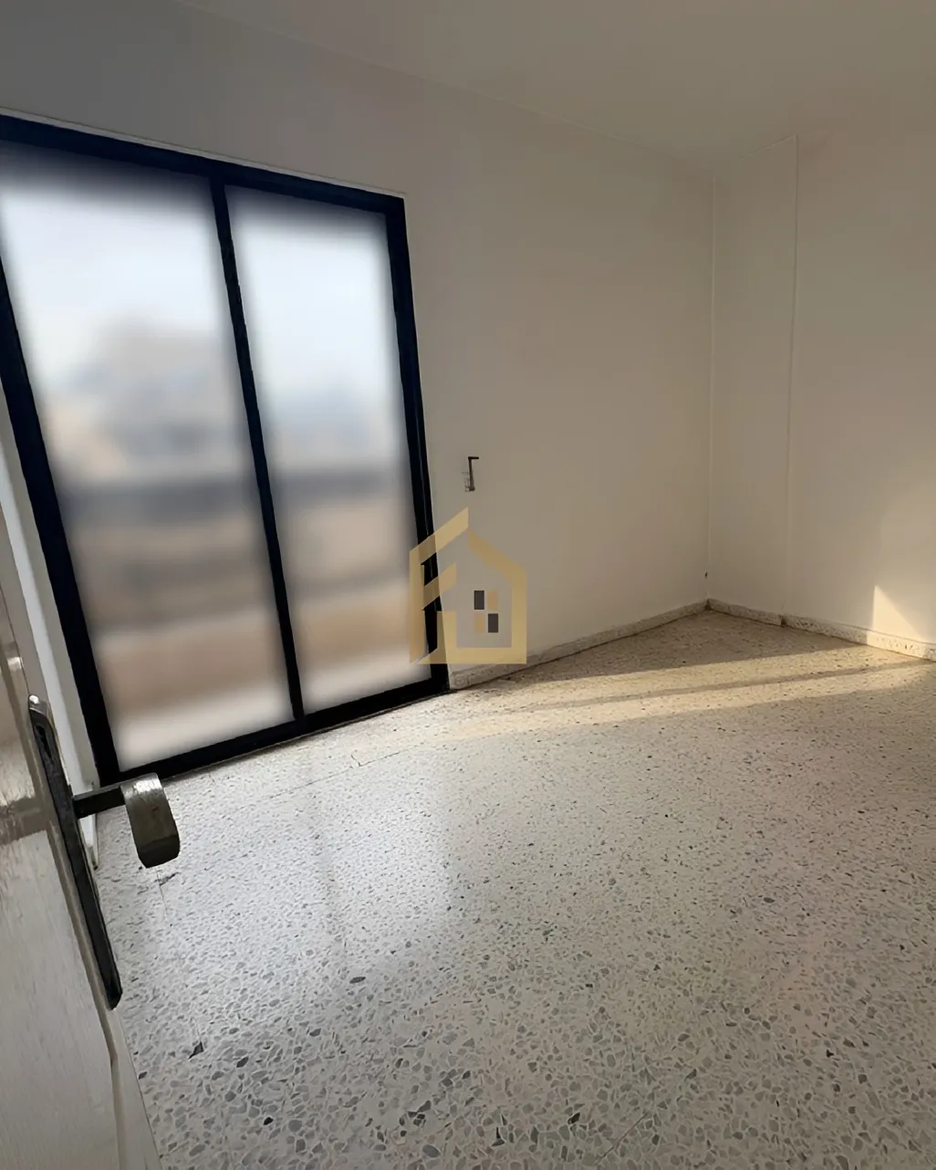 Apartment for sale in Salim Salam, Bayrut, Lebanon