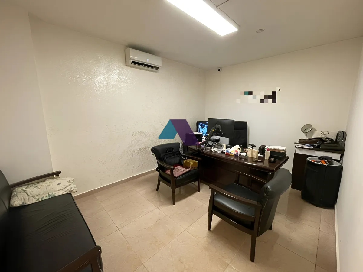 Showroom for Sale in Bir Hasan