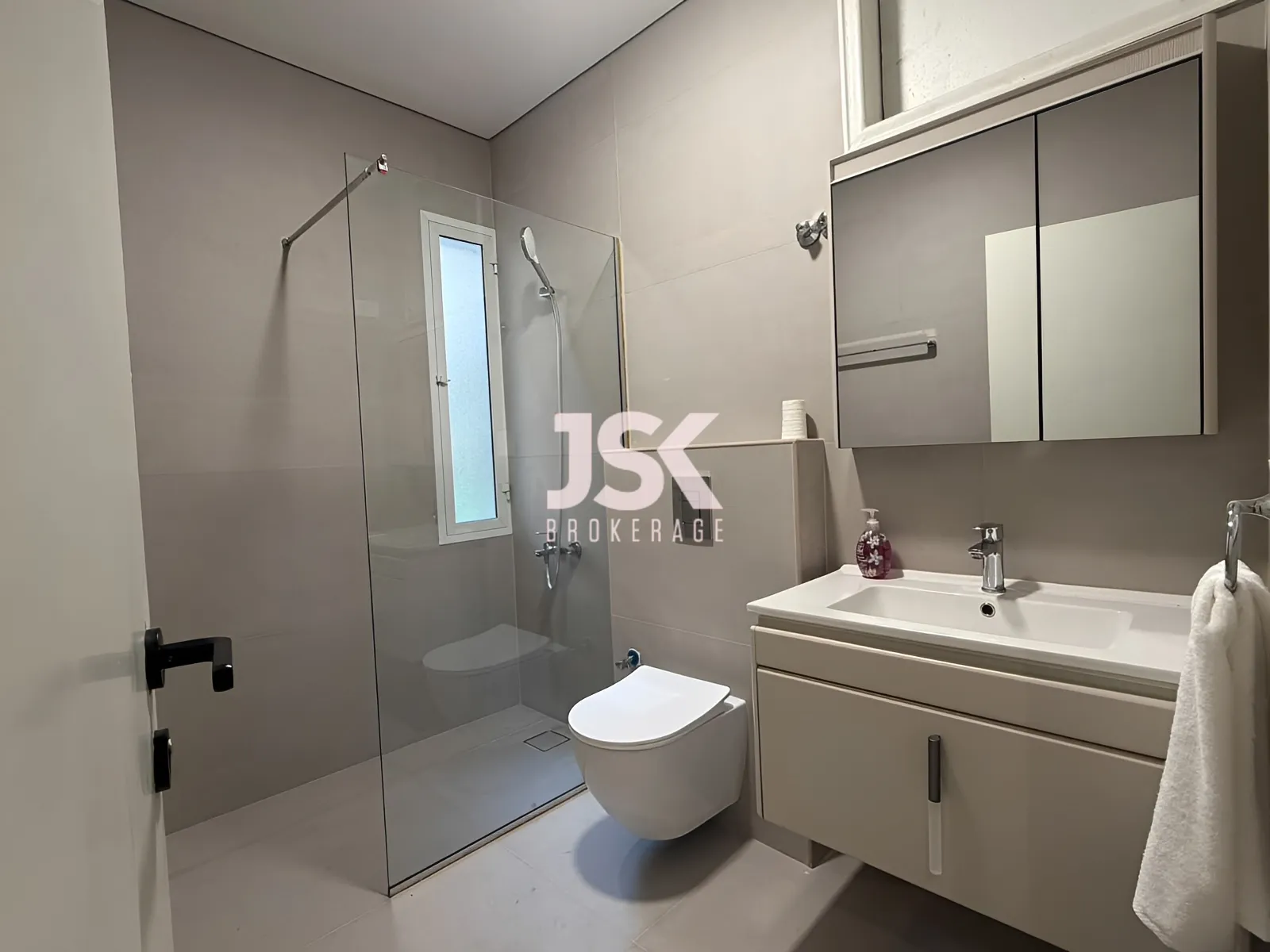 Apartment for Sale in Achrafieh