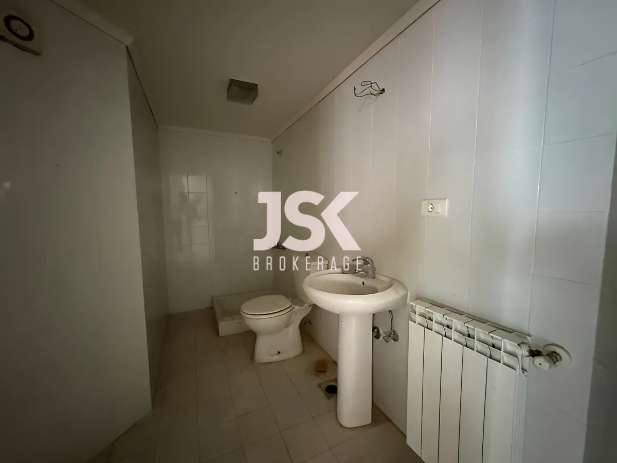 Apartment for Sale in Broummana, Lebanon - 3 bed, 4 bath