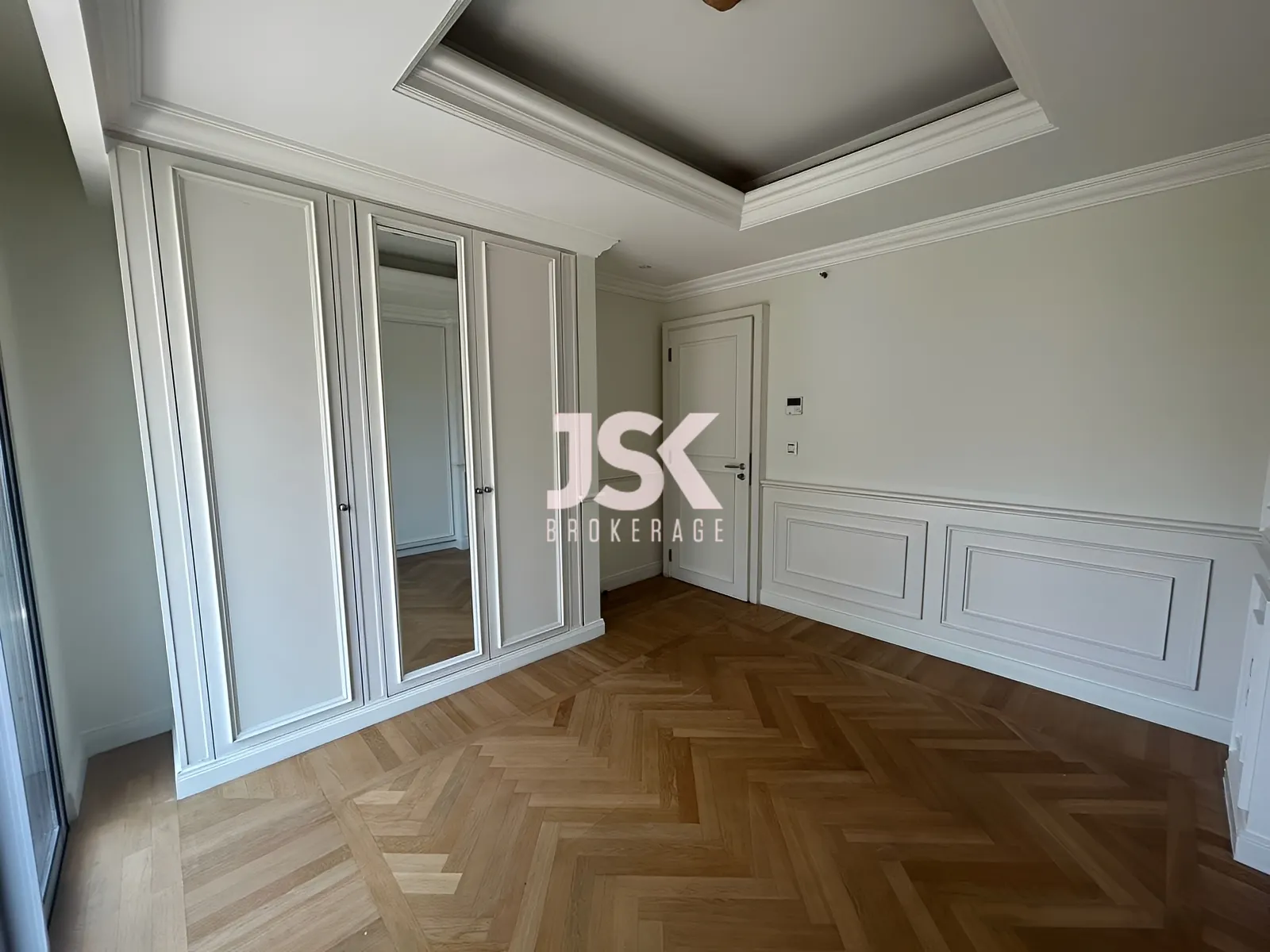 Apartment for Sale in Downtown
