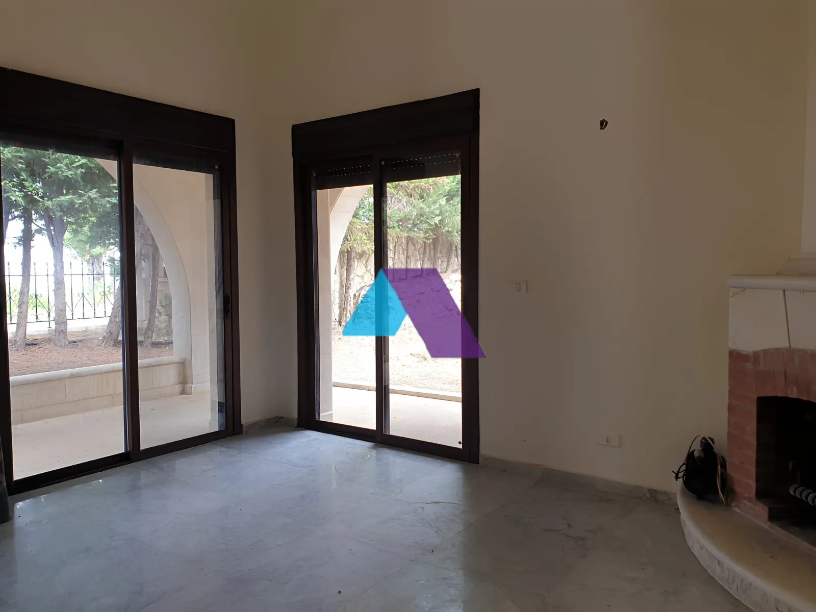 Villa for Sale in Aabadiyeh