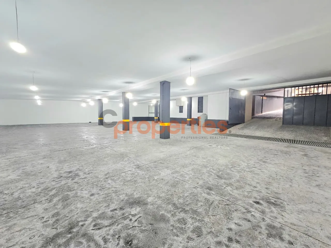 Warehouse for Sale in Antelias