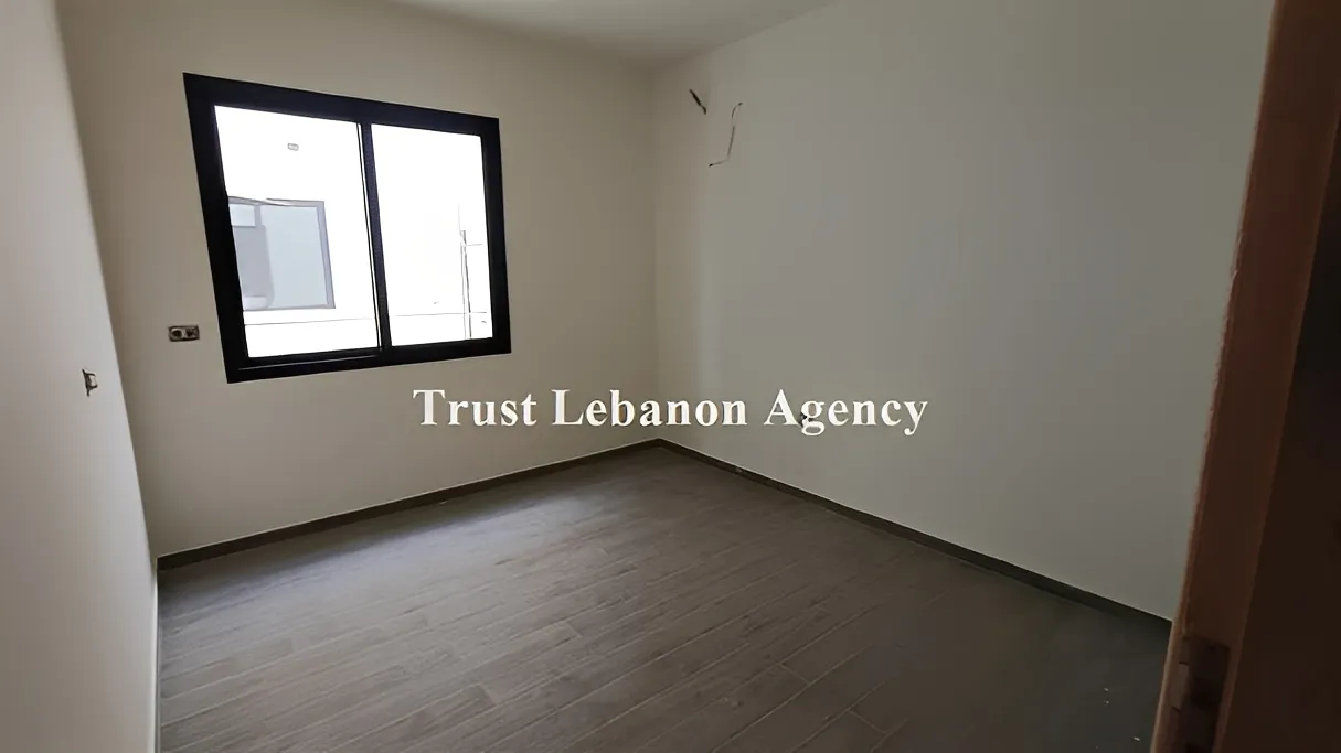 Apartment for Sale in Keserwan Ghosta - 3 bed