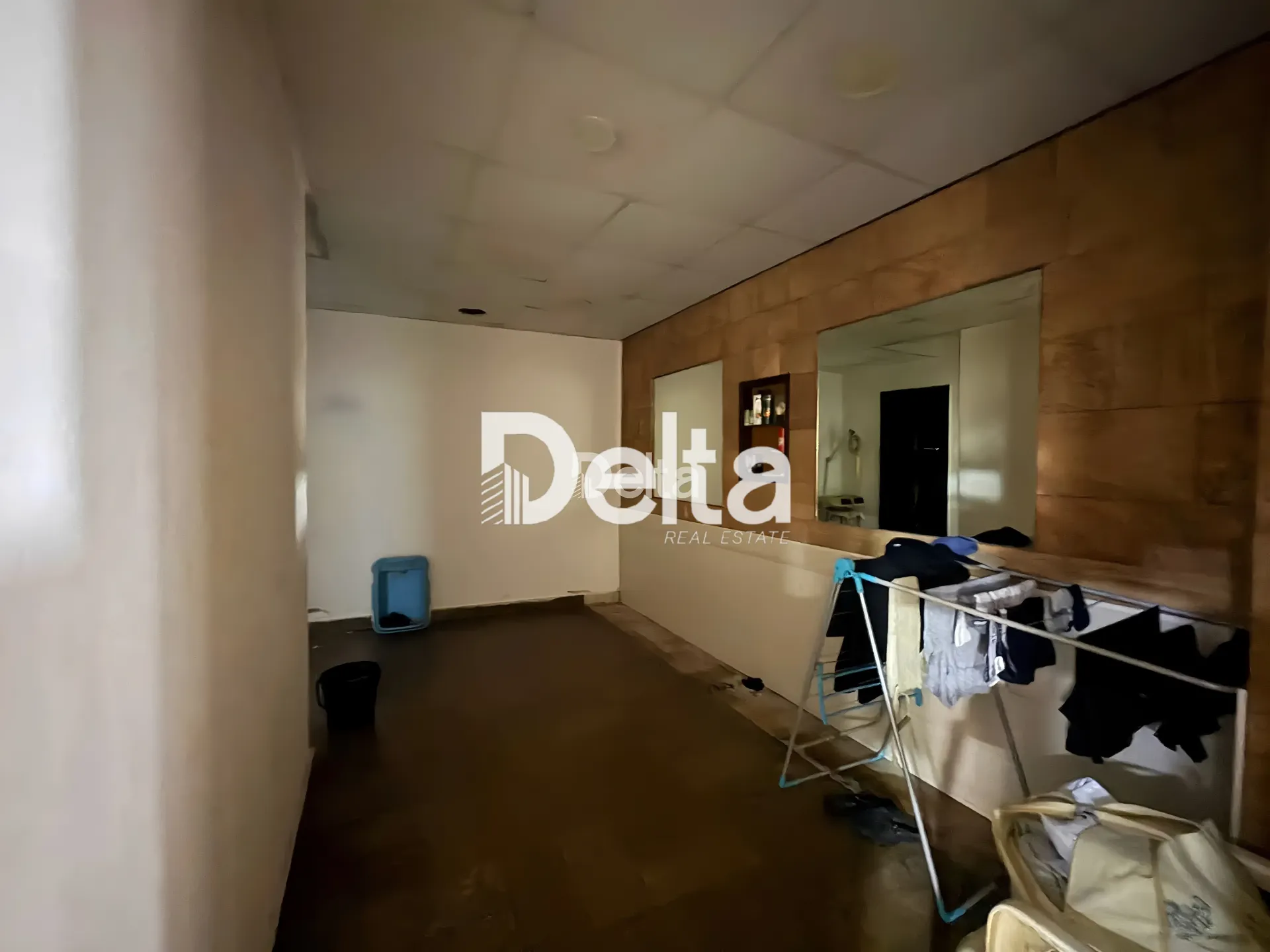 Shop for rent in Hamra, beirut, lebanon