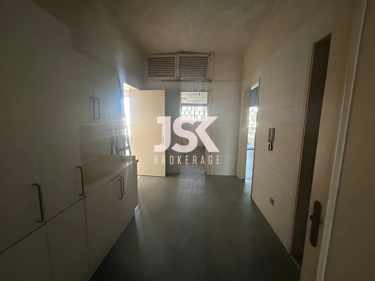 Apartment for Sale in Tallet Khayat, Beirut, Lebanon