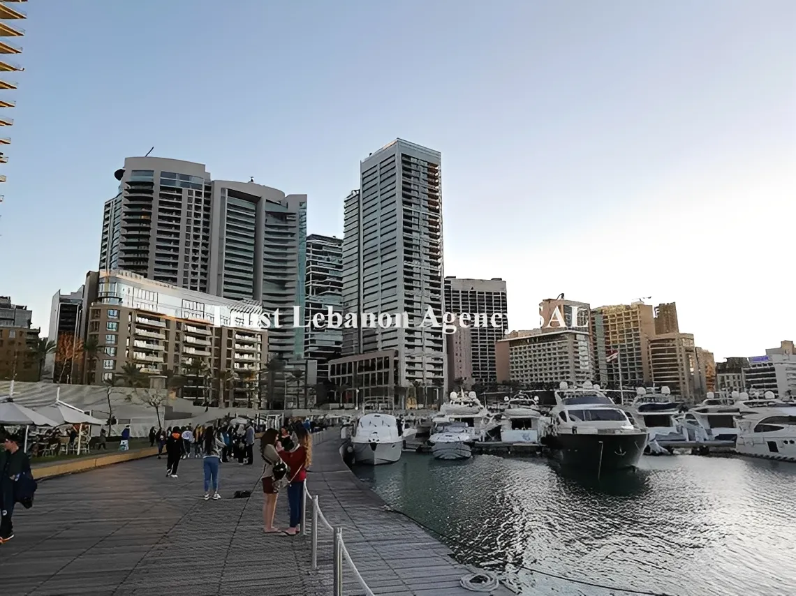 Commercial Property For Sale in Beirut, Ain El Mreisseh