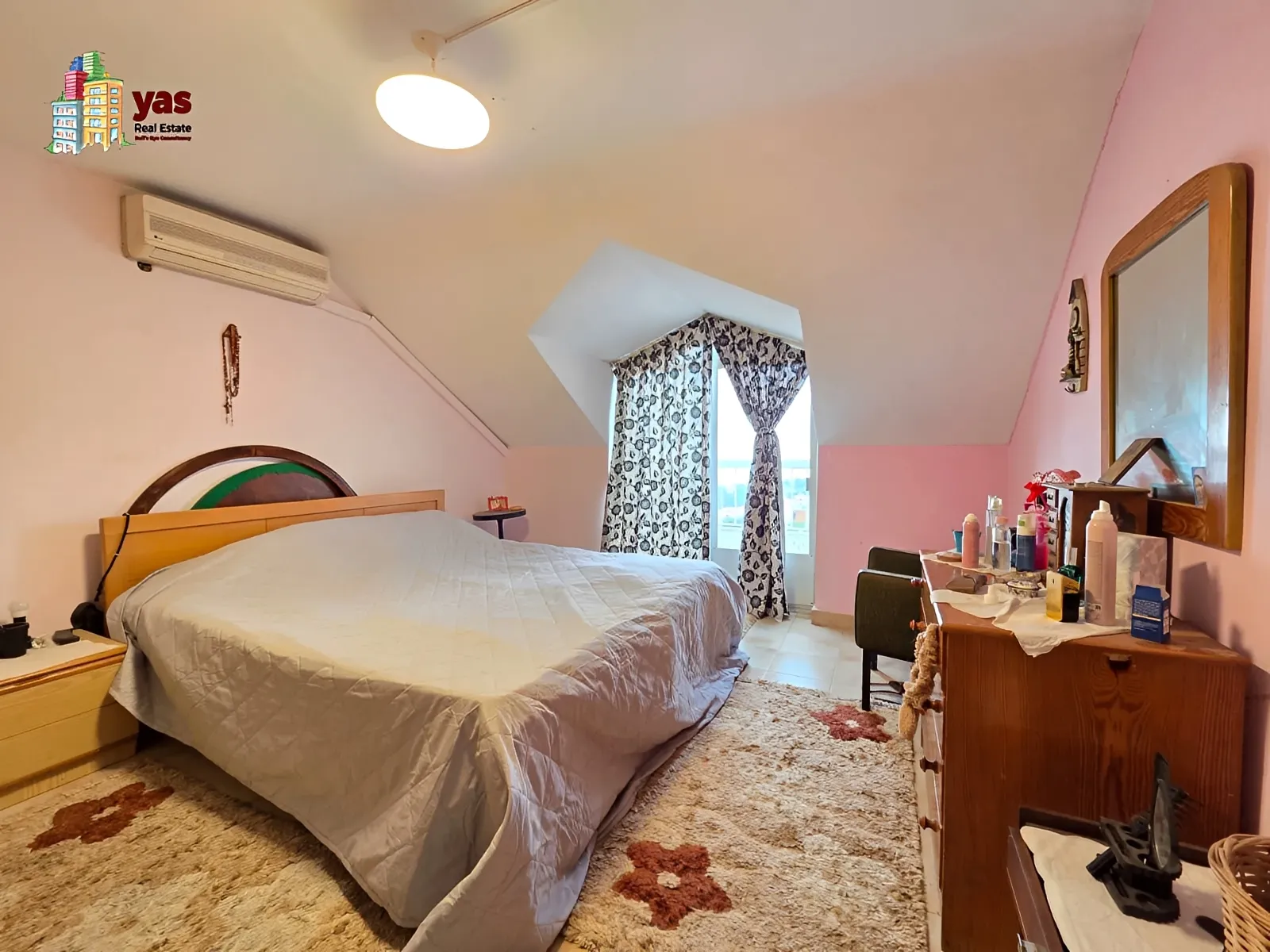Apartment for Sale in Ballouneh
