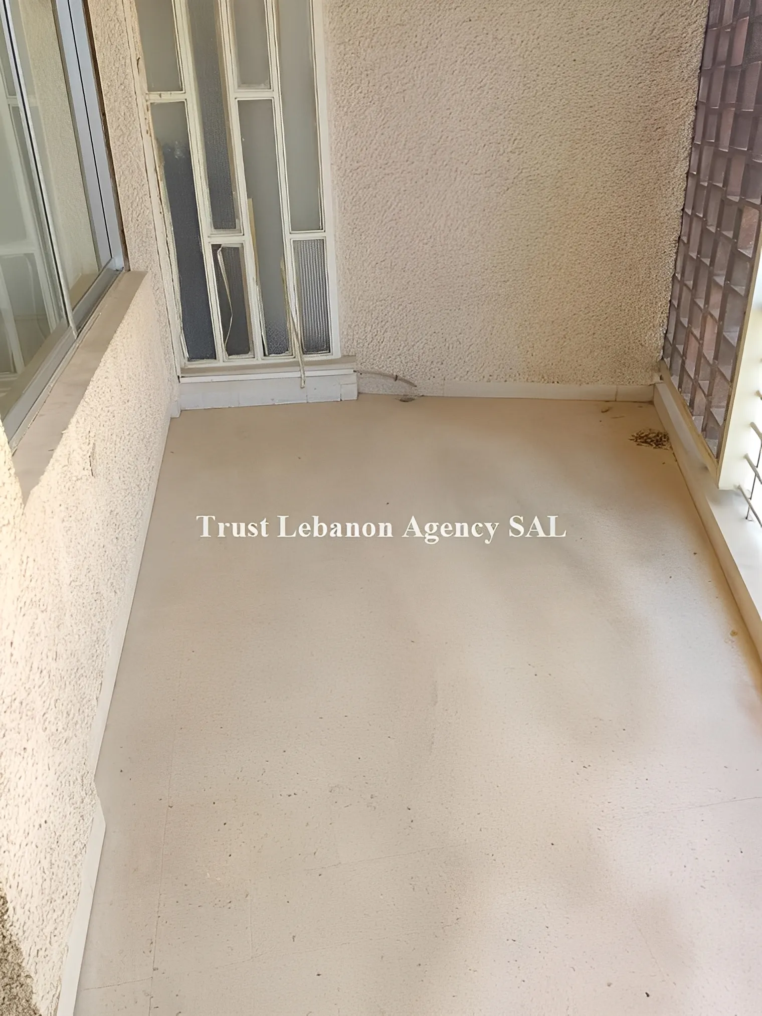Apartment for Rent in Achrafieh Sioufi Lebanon - 2 bed, 3 bath