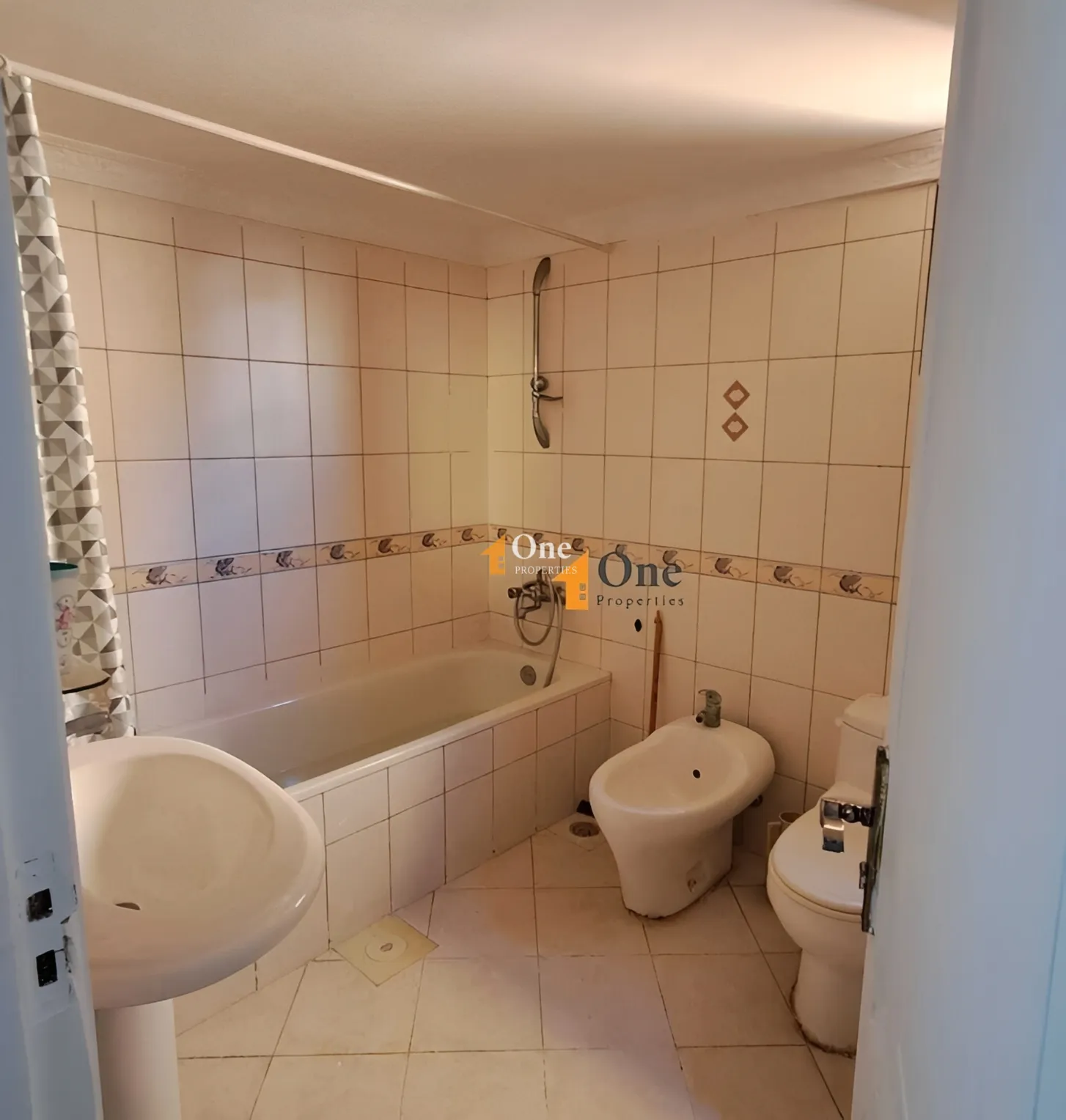 Apartment for Sale in Blat, Lebanon