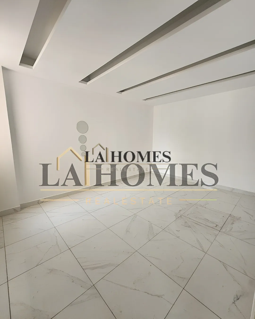 Clinic for rent in Hamra
