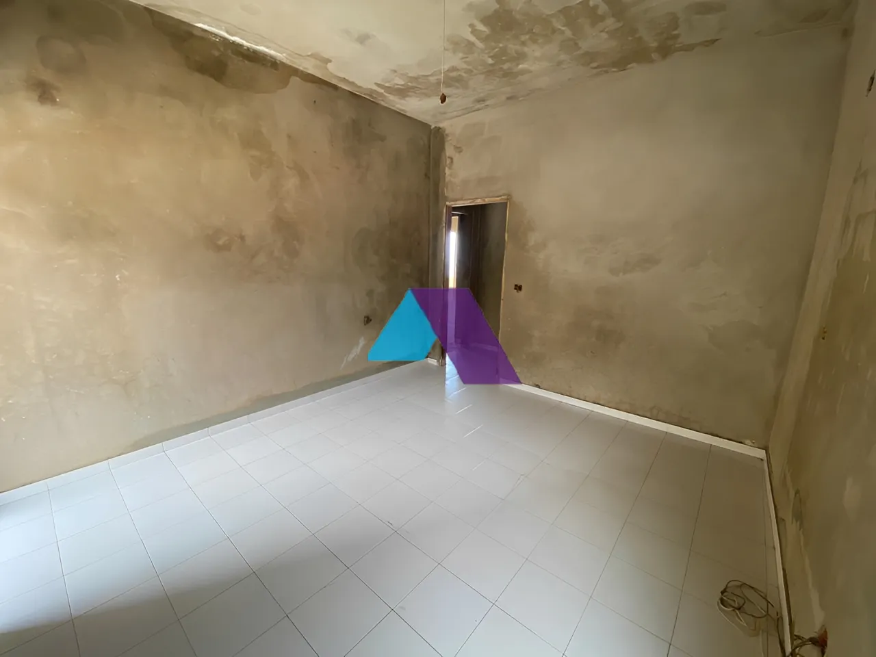 Apartment for Sale in Haret Sakher - 3 bed, 2 bath