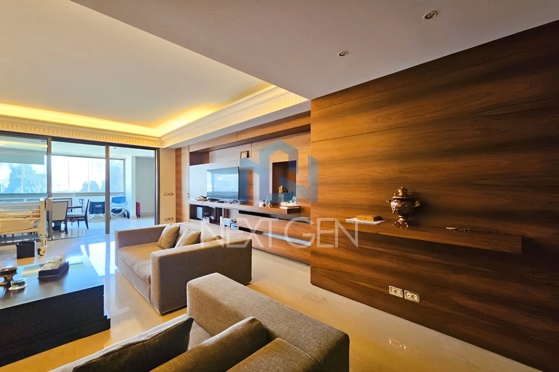 Apartment for sale in Achrafieh, Beirut, Lebanon - 3 bed, 5 bath