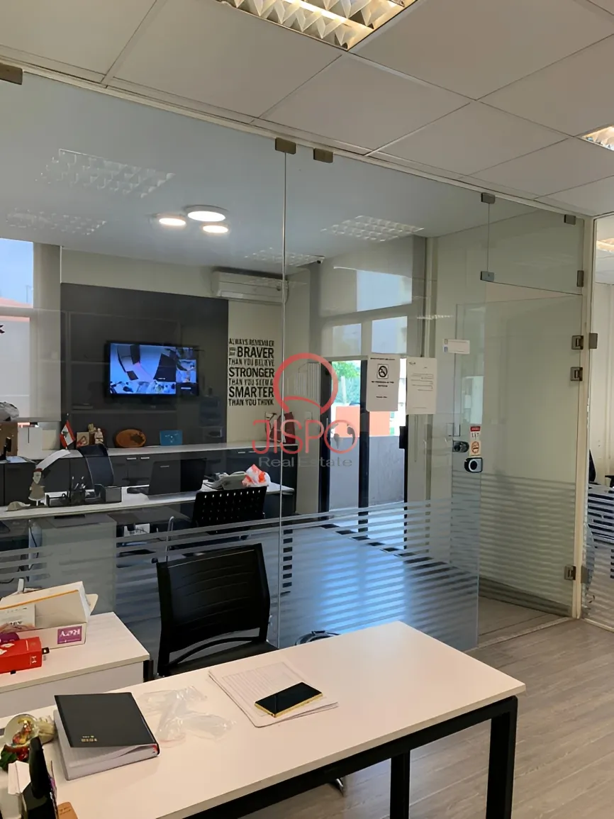 Office for Rent in Jisr El Bacha