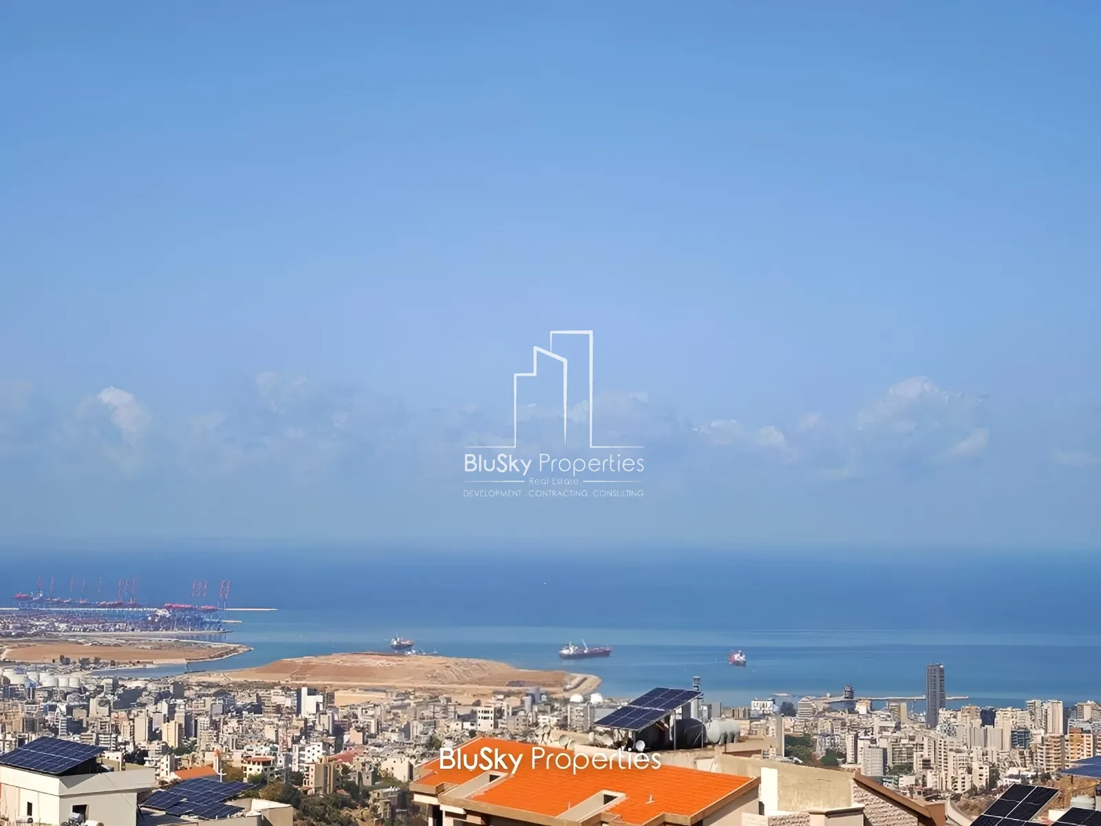 Apartment for Sale in Ain Saade - 5 bed, 4 bath
