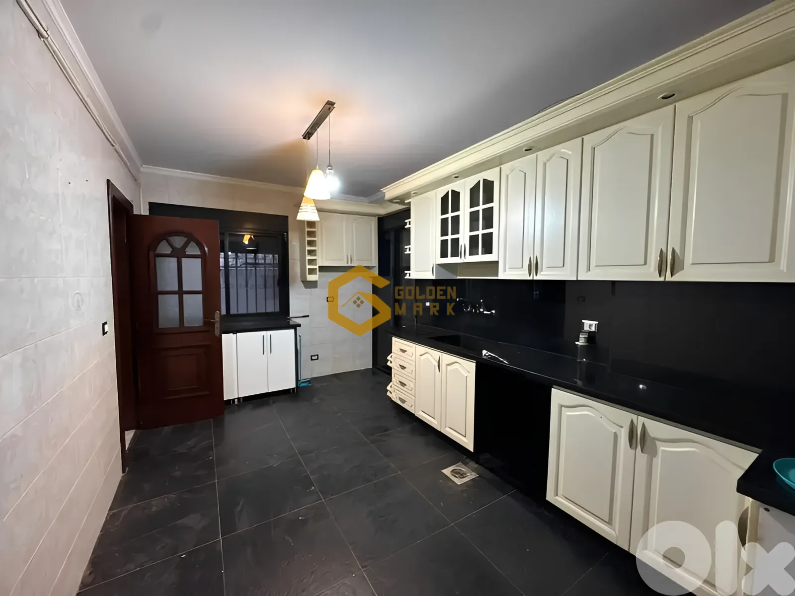 Apartment for Sale in Ain Saadeh