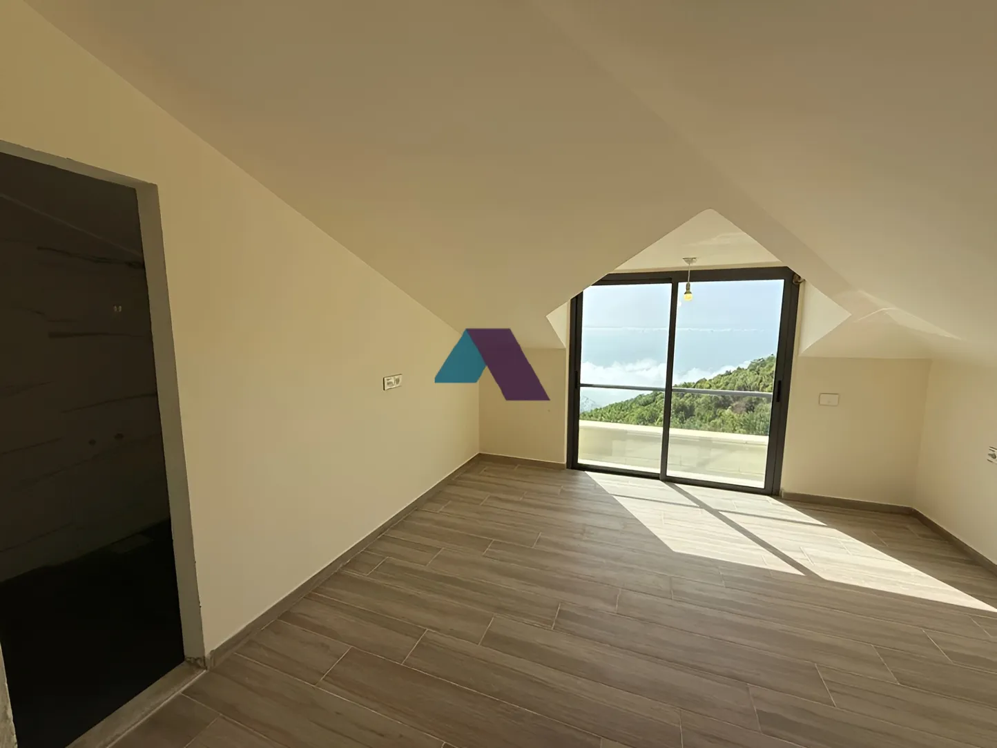 Apartment for sale in Ashqout, Lebanon