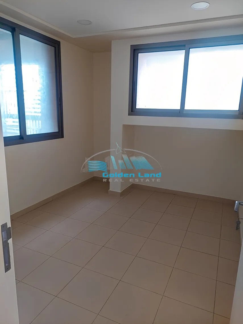 Office for Sale in Dbayeh