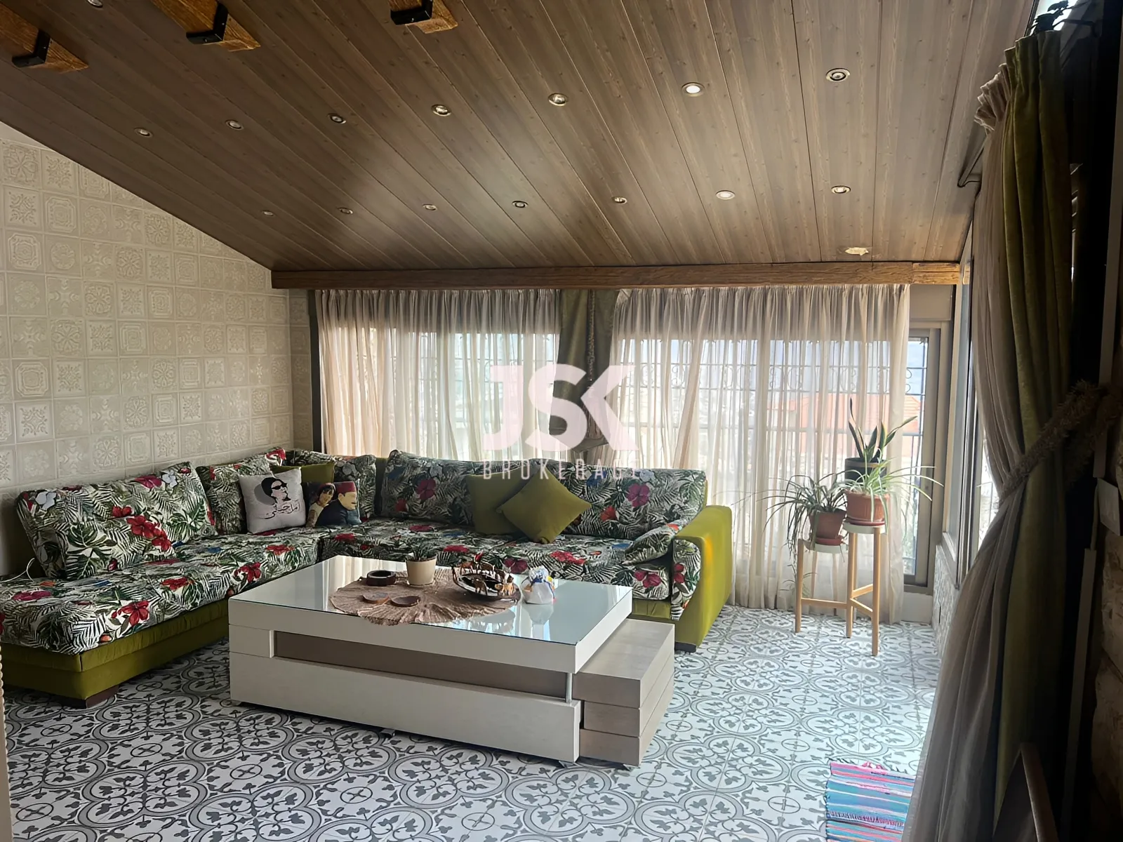 Apartment for Sale in Aley - 3 bed, 3 bath
